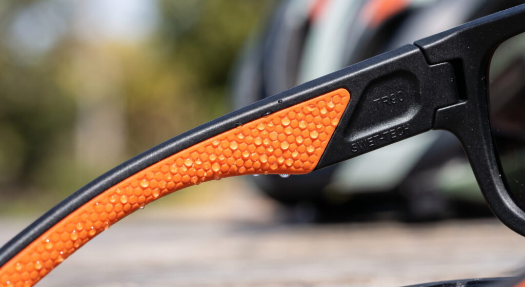 Dual-Injection Hydrophilic Rubber